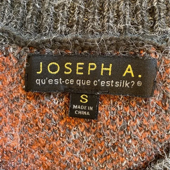 Sweater - Picture 3 of 5